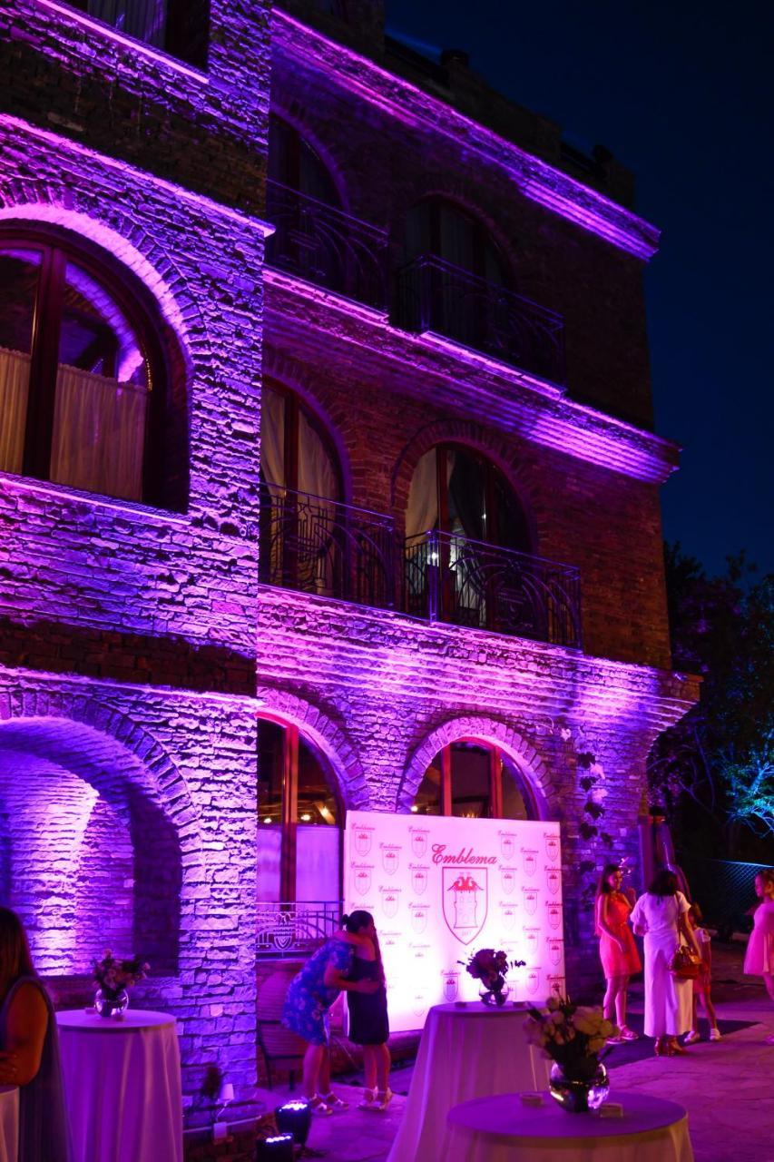 Petrele Hotel Restaurant Emblema מראה חיצוני תמונה
